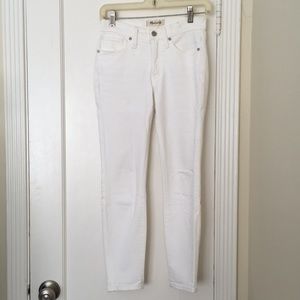 Madewell 9” skinny jeans in size 24 short